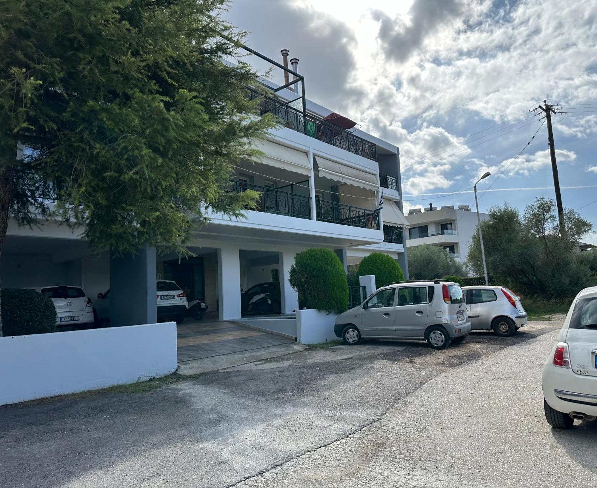 Δωματιο Με Ησυχία Και Θέα Patras Ngoại thất bức ảnh